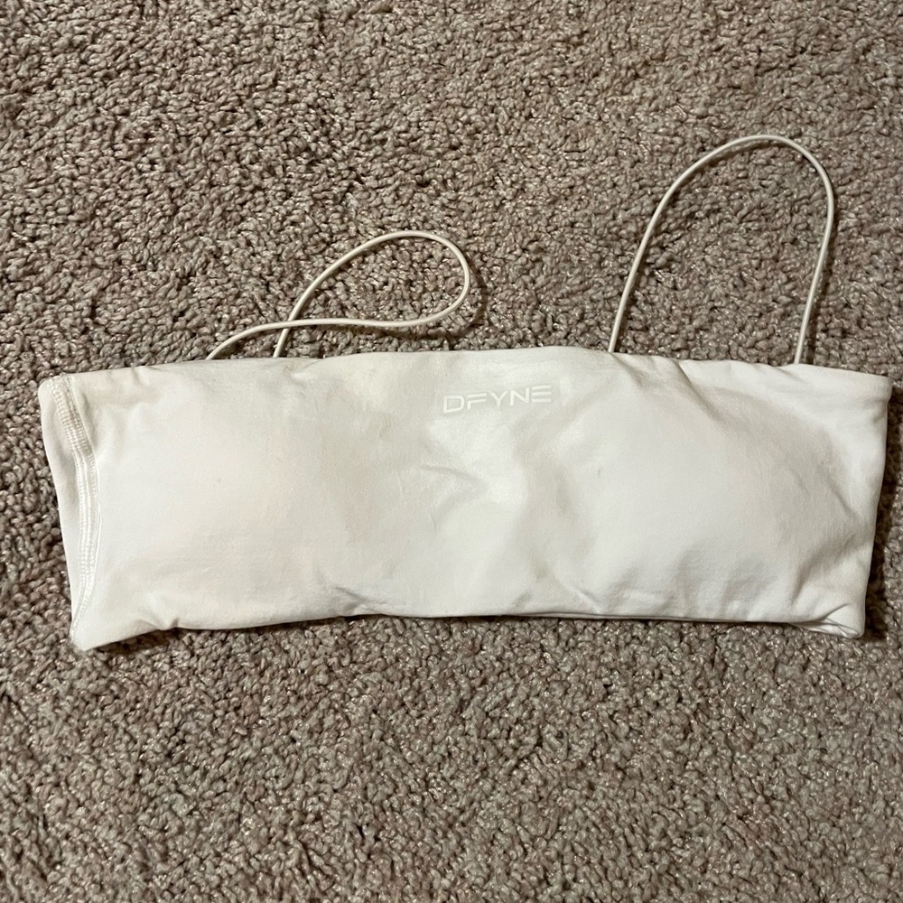 DFYNE Women's Cream Tube Top